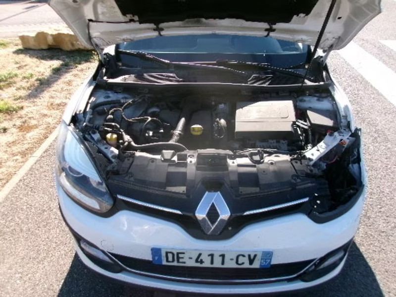 RENAULT MEGANE 1.5 DCI 5P — zdjęcie 5
