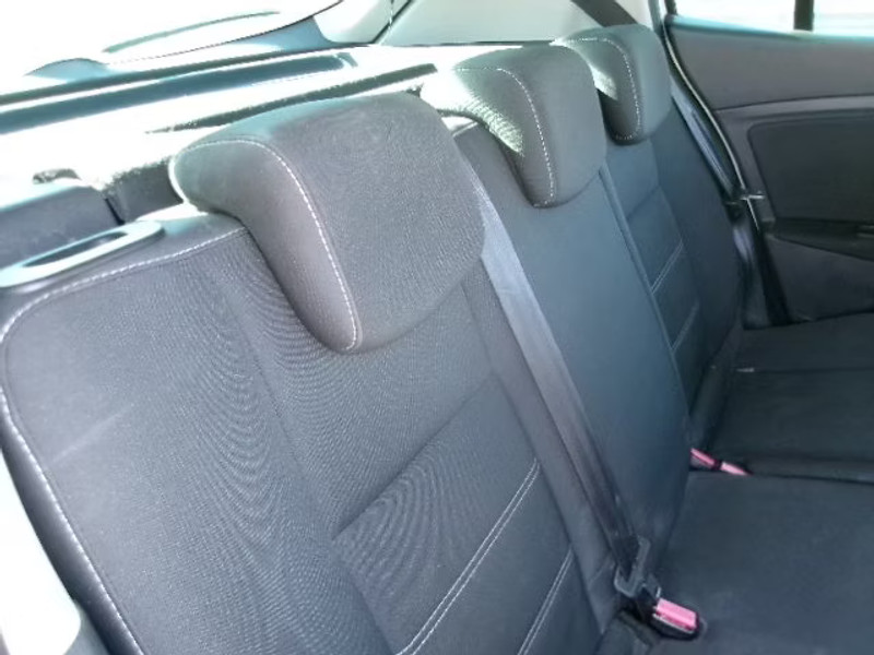 RENAULT MEGANE 1.5 DCI 5P — zdjęcie 8