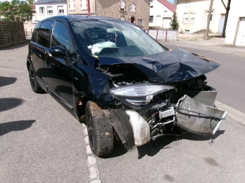 RENAULT SCENIC 1.5 DCI 5P — zdjęcie 1