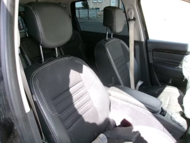 RENAULT SCENIC 1.5 DCI 5P — zdjęcie 8