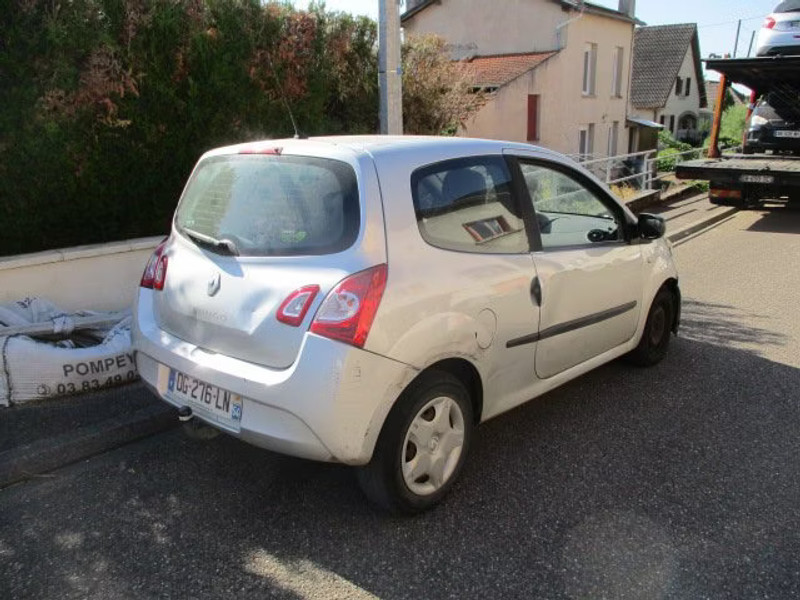 RENAULT TWINGO 1.2 I 3P — zdjęcie 3