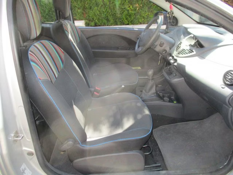 RENAULT TWINGO 1.2 I 3P — zdjęcie 7