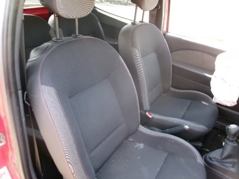RENAULT TWINGO 1.2 I 3P — zdjęcie 7
