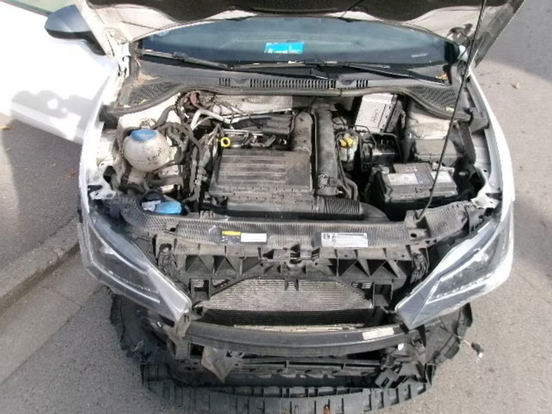 SEAT IBIZA 1.2 TSI 3P — zdjęcie 5