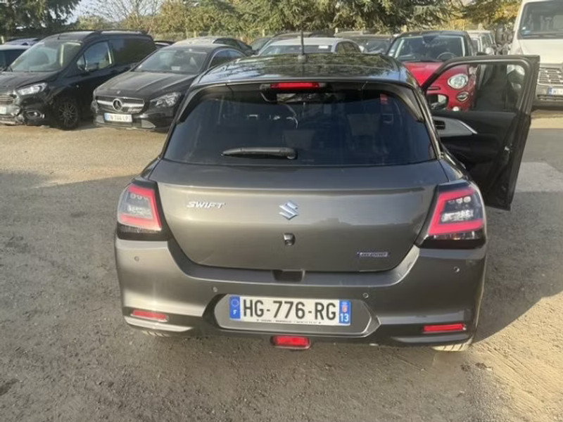 SUZUKI Swift — zdjęcie 17
