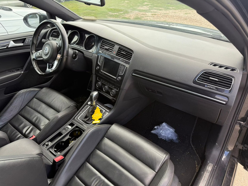 VOLKSWAGEN GOLF GTD 2.0 184 — zdjęcie 10