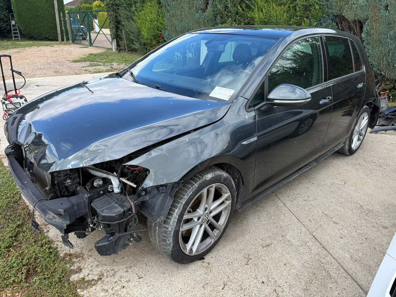VOLKSWAGEN GOLF GTD 2.0 184 — zdjęcie 4