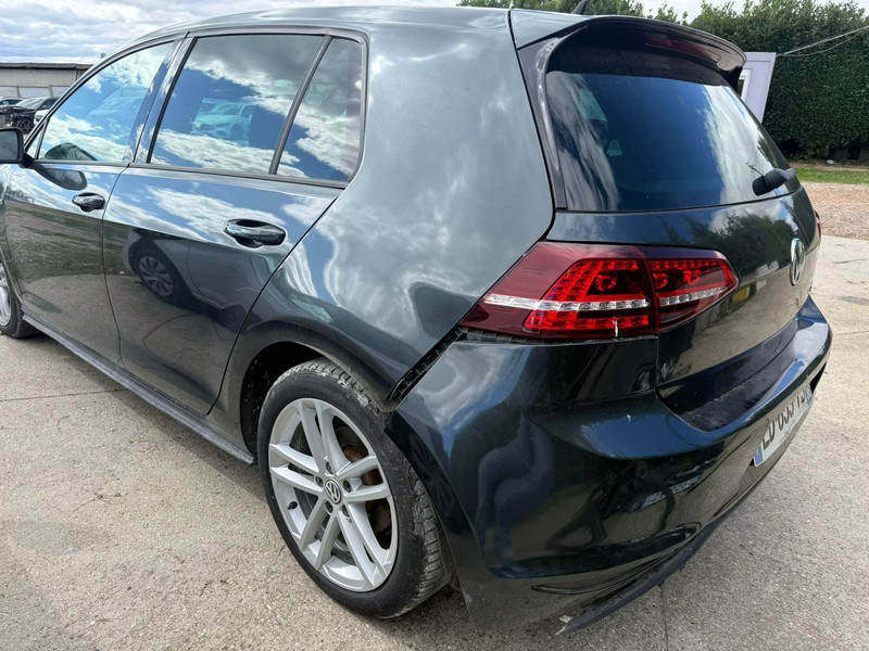 VOLKSWAGEN GOLF GTD 2.0 184 — zdjęcie 7