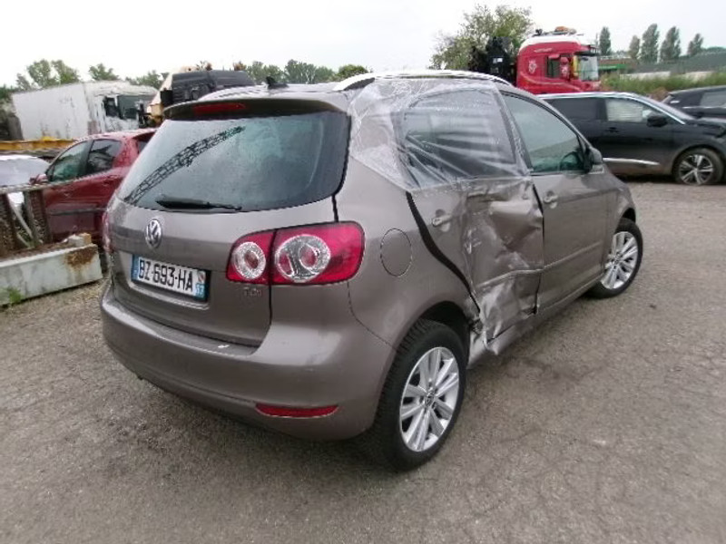 VOLKSWAGEN GOLF PLUS 1.6 TDI BA 5P — zdjęcie 4