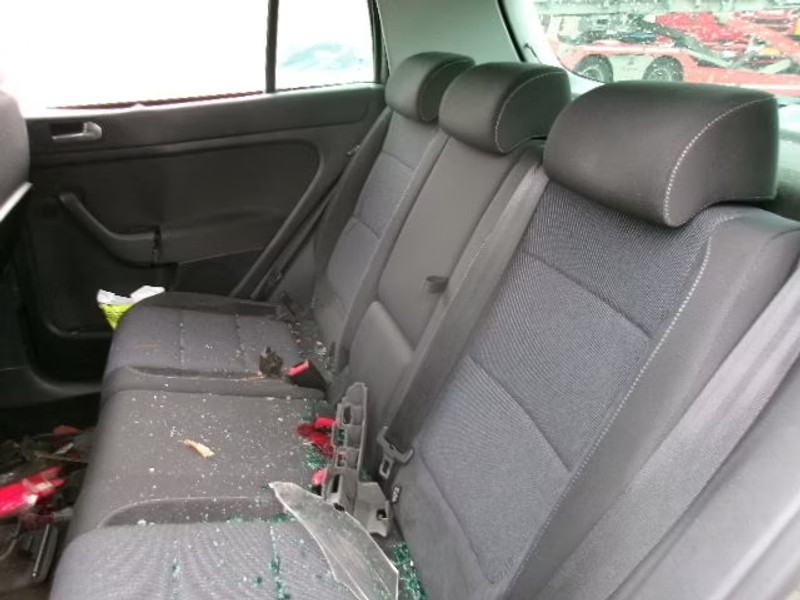 VOLKSWAGEN GOLF PLUS 1.6 TDI BA 5P — zdjęcie 7