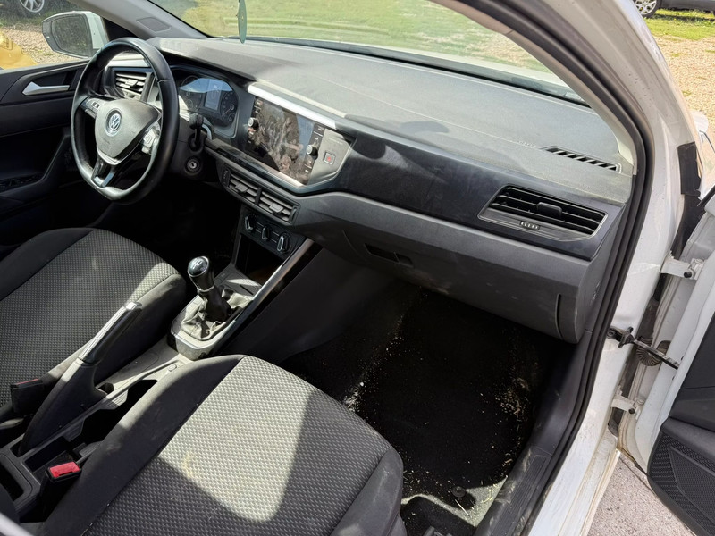VOLKSWAGEN POLO 1.6 80 — zdjęcie 13