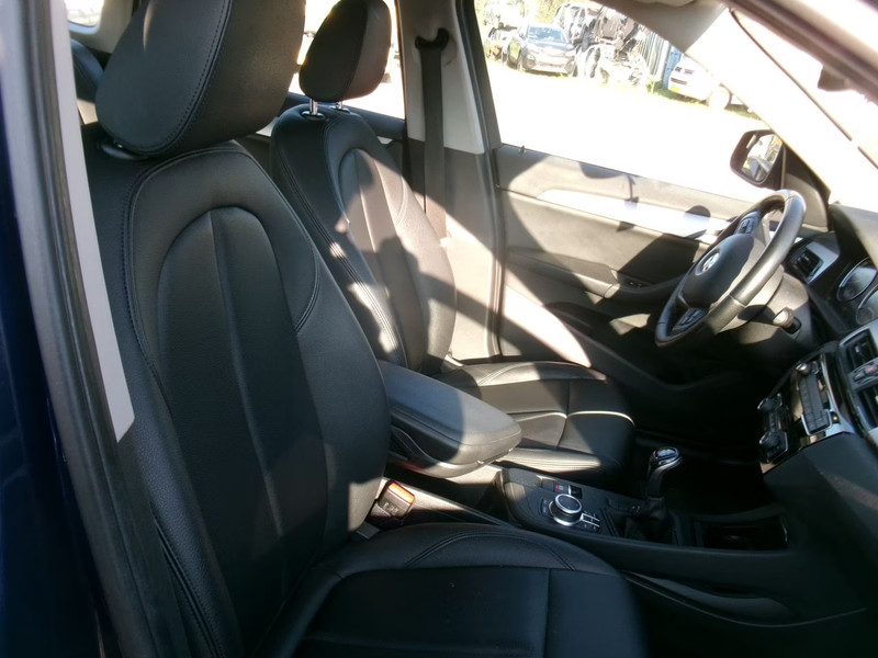 BMW X1 1.5 S-Drive 18i — zdjęcie 21
