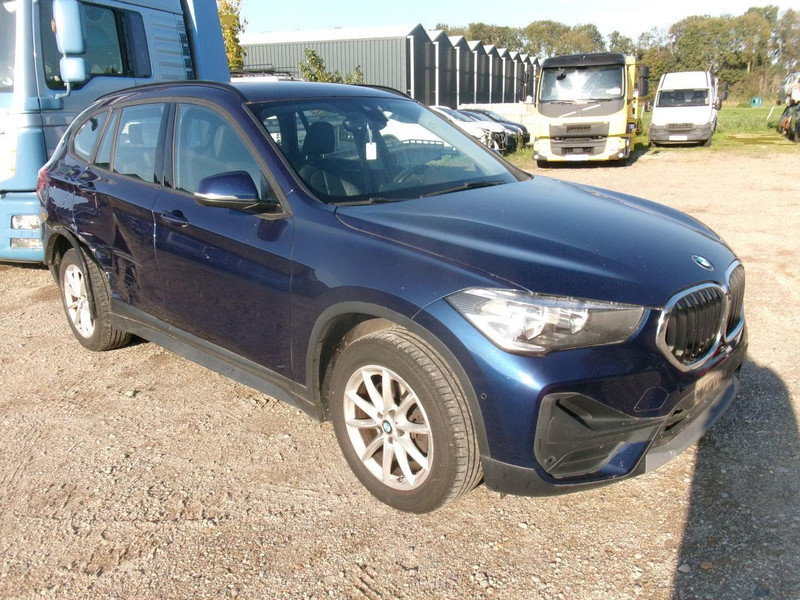 BMW X1 1.5 S-Drive 18i — zdjęcie 3