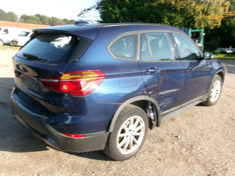 BMW X1 1.5 S-Drive 18i — zdjęcie 4