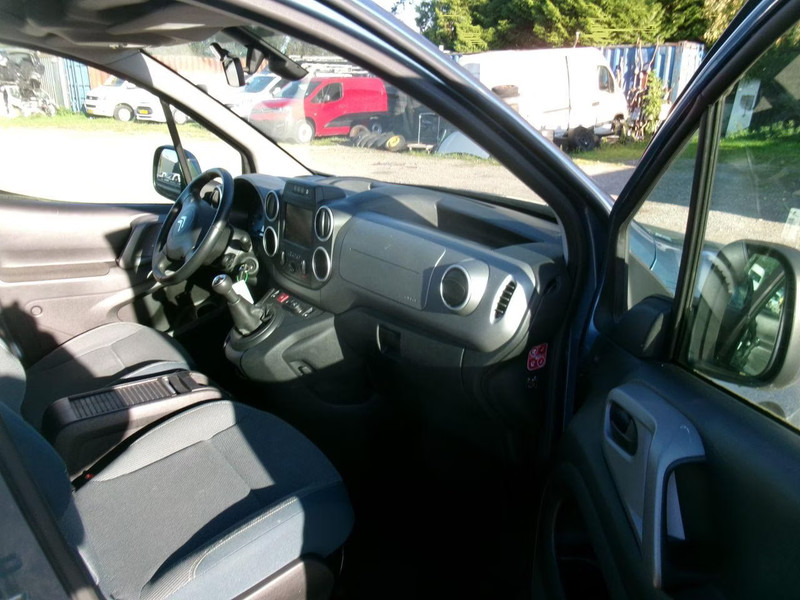 CITROEN BERLINGO 1.2 Multispace — zdjęcie 18