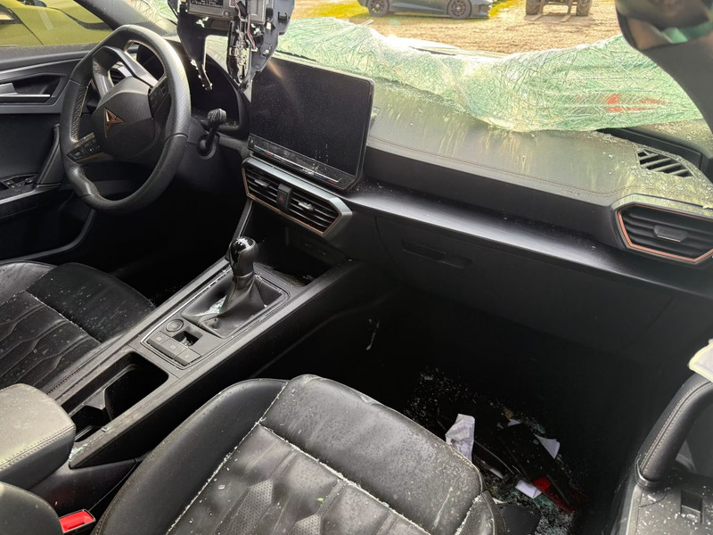 CUPRA FORMENTOR 1.5TSI150 — zdjęcie 14