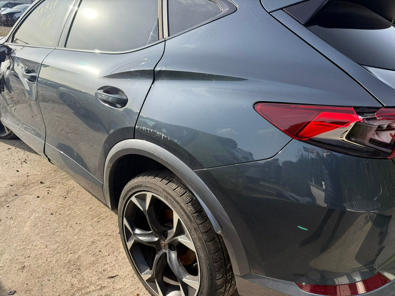 CUPRA FORMENTOR 1.5TSI150 — zdjęcie 5