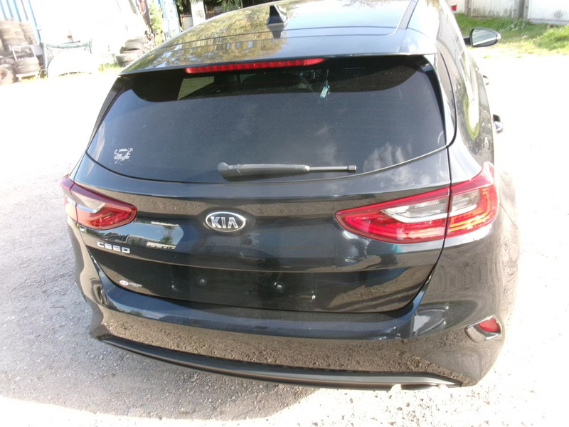 KIA CEED 1.0 5 DRS HB Lounge — zdjęcie 14