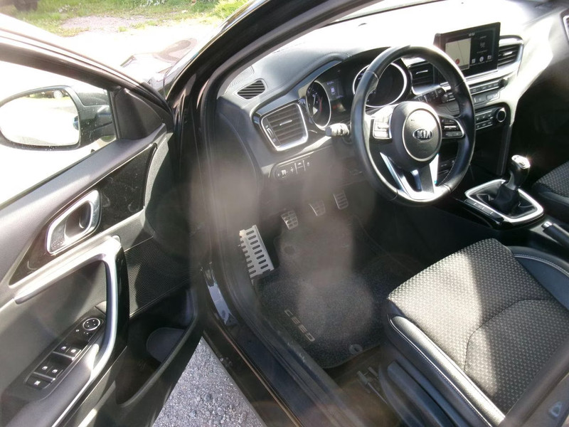 KIA CEED 1.0 5 DRS HB Lounge — zdjęcie 16