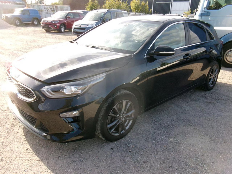 KIA CEED 1.0 5 DRS HB Lounge — zdjęcie 2