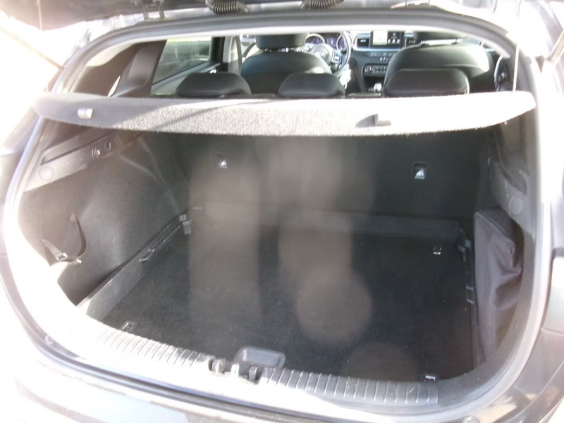KIA CEED 1.0 5 DRS HB Lounge — zdjęcie 22