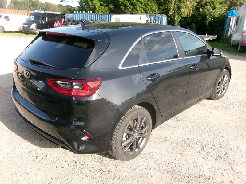 KIA CEED 1.0 5 DRS HB Lounge — zdjęcie 4