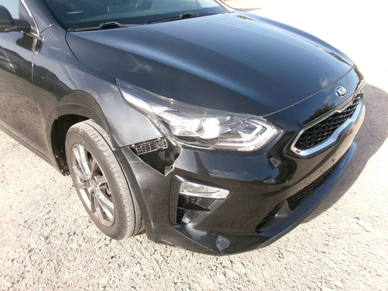 KIA CEED 1.0 5 DRS HB Lounge — zdjęcie 8