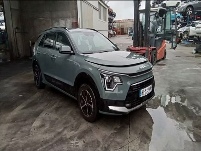 Kia Niro Hybrid 1.6 GDI - 93 — zdjęcie 2