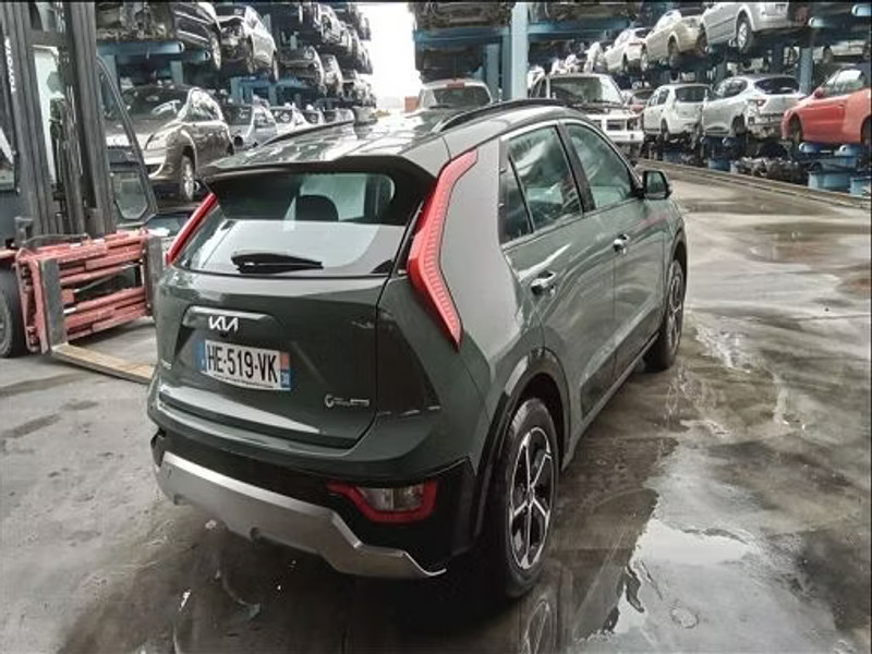 Kia Niro Hybrid 1.6 GDI - 93 — zdjęcie 3