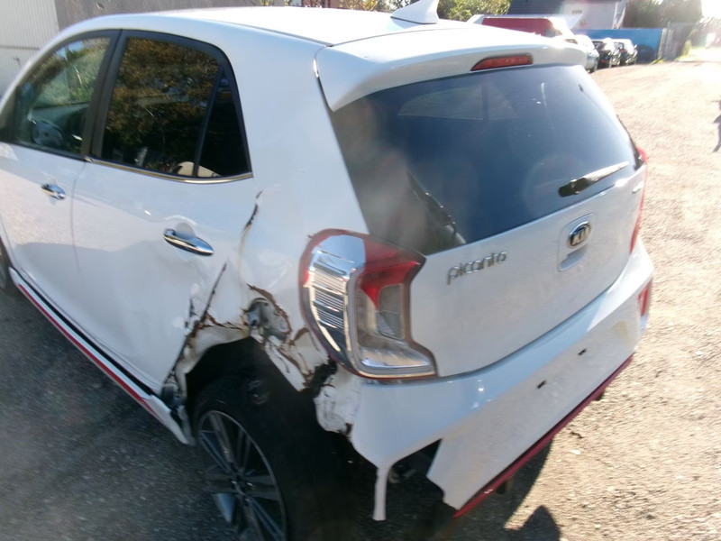 KIA PICANTO 1.2 GT Line — zdjęcie 15