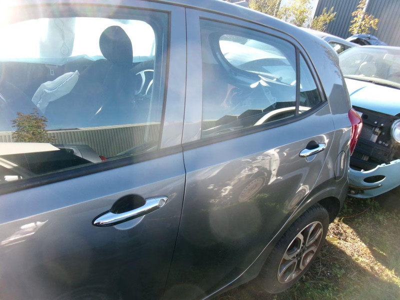 KIA PICANTO 1.2 GT Line — zdjęcie 30