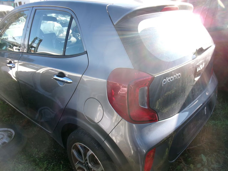 KIA PICANTO 1.2 GT Line — zdjęcie 31