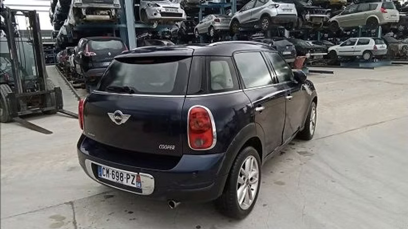 Mini Countryman II 1.6I — zdjęcie 3
