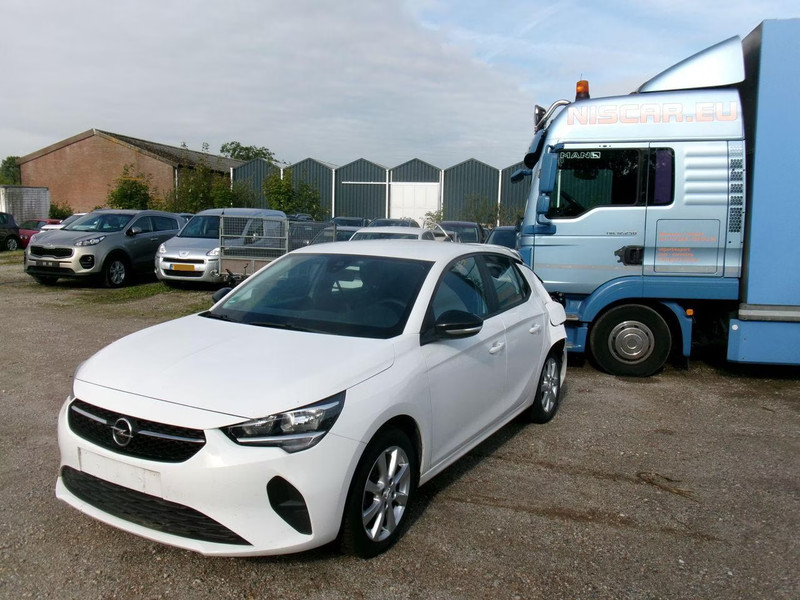 OPEL CORSA 1.2 F - 5 DRS Edition — zdjęcie 1