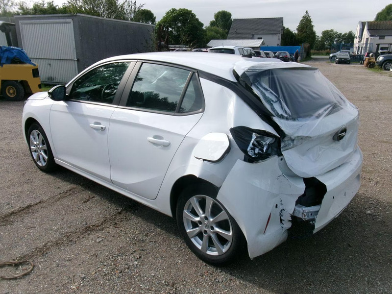 OPEL CORSA 1.2 F - 5 DRS Edition — zdjęcie 5