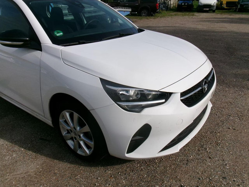 OPEL CORSA 1.2 F - 5 DRS Edition — zdjęcie 8