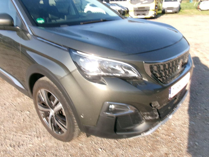 PEUGEOT 3008 1.2 Allure — zdjęcie 9