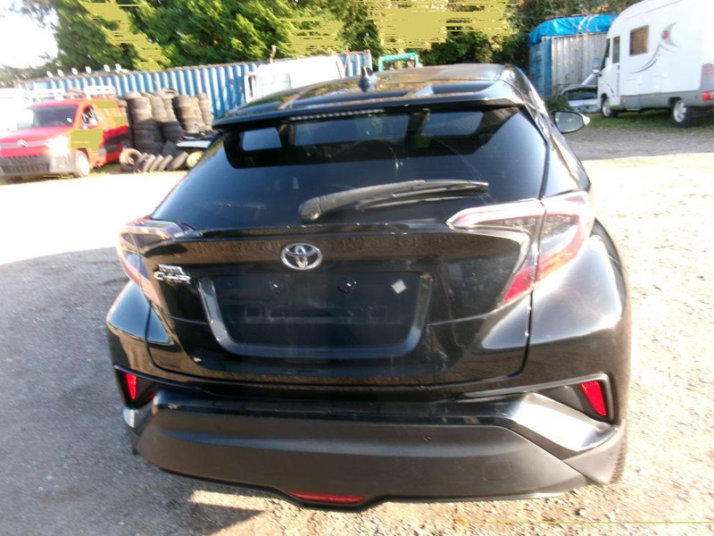 TOYOTA C-HR 1.2 C-Hic — zdjęcie 13
