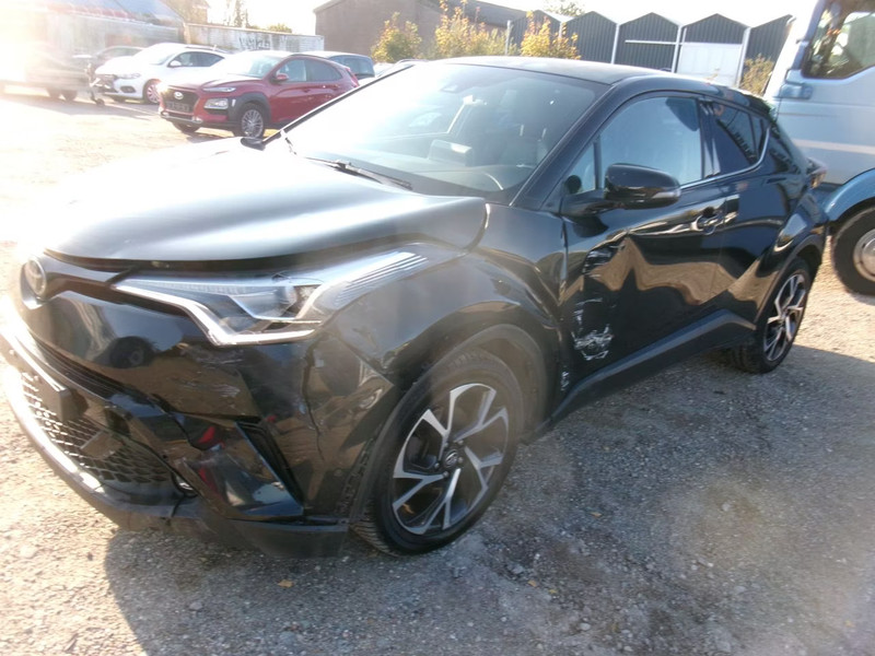 TOYOTA C-HR 1.2 C-Hic — zdjęcie 2