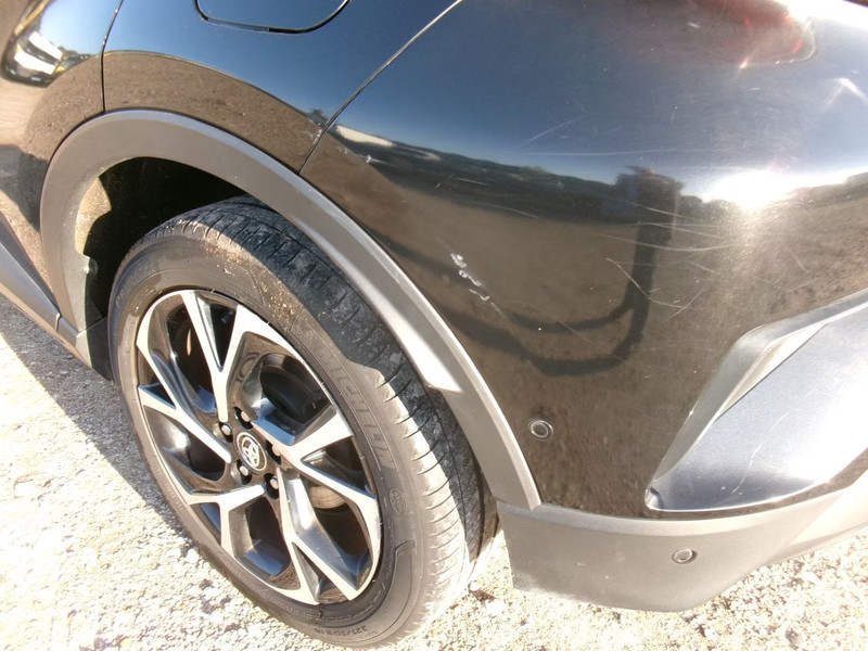 TOYOTA C-HR 1.2 C-Hic — zdjęcie 30