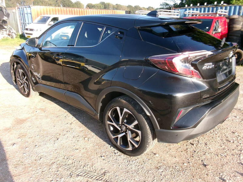 TOYOTA C-HR 1.2 C-Hic — zdjęcie 5