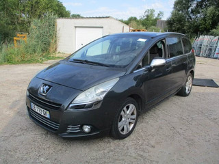 PEUGEOT 5008 2.0 HDI 5P