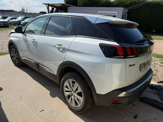 PEUGEOT 3008 1.5 BLUE 130 S&S